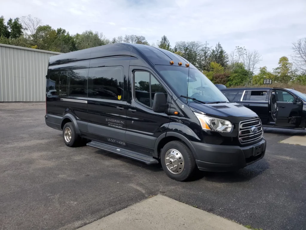 Jimmyslimo Cincinnati Airport Luxury Shuttle Van